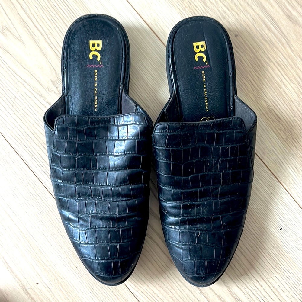 “Look At Me Mule” shoes!